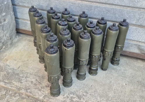 bomba granada proyectil ficticio 30x5.5 21u